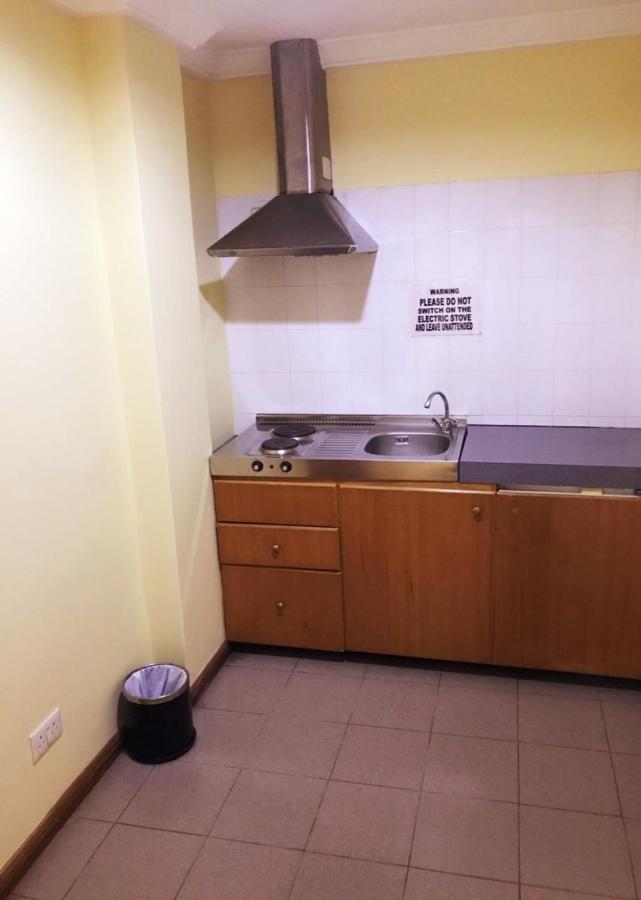 טמה Hotel Marjorie 'Y' מראה חיצוני תמונה